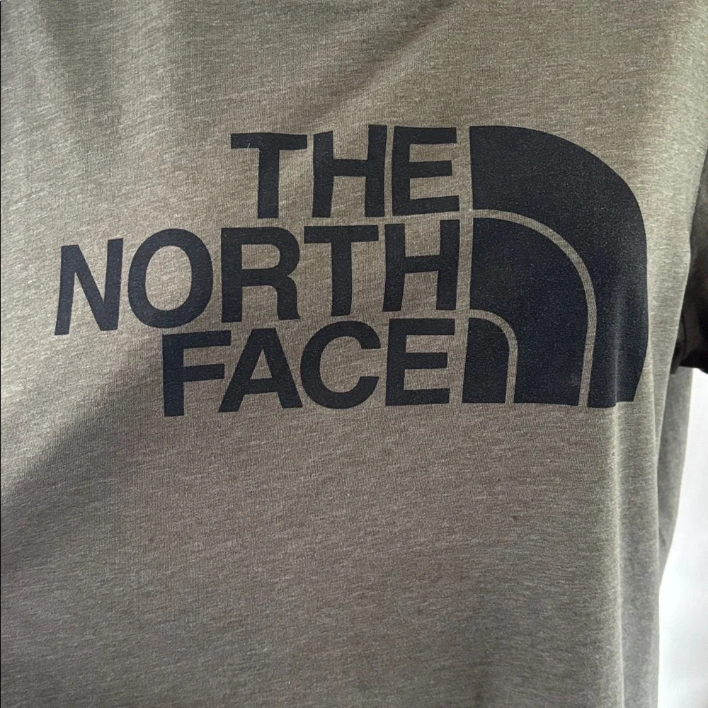 The North Face standard fit tee - Picture 2 of 10
